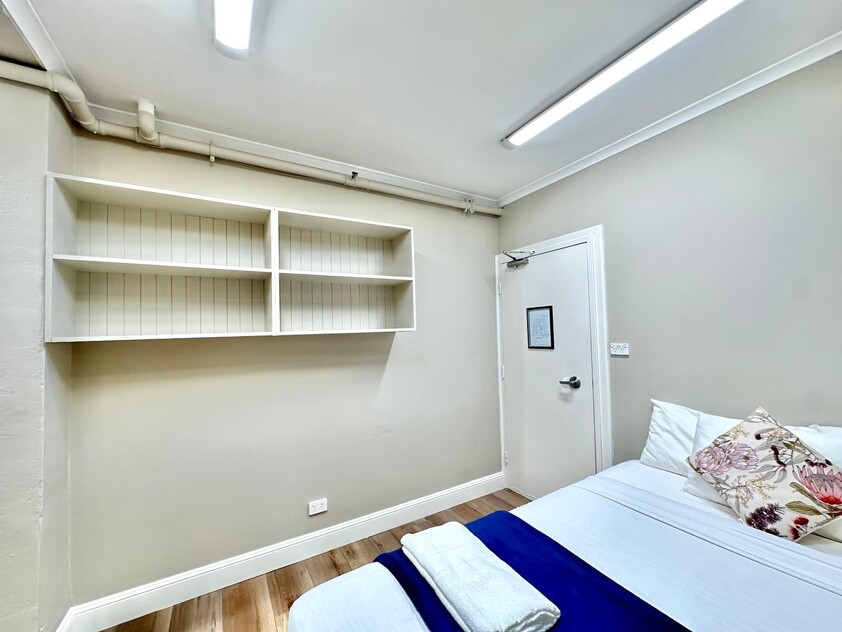 Room for Rent in the Heart of Oxford Street