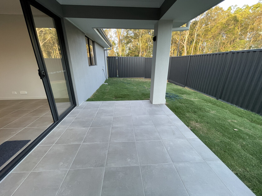 Pallara’s Premier Brand-New Home Privacy, Style & Comfort