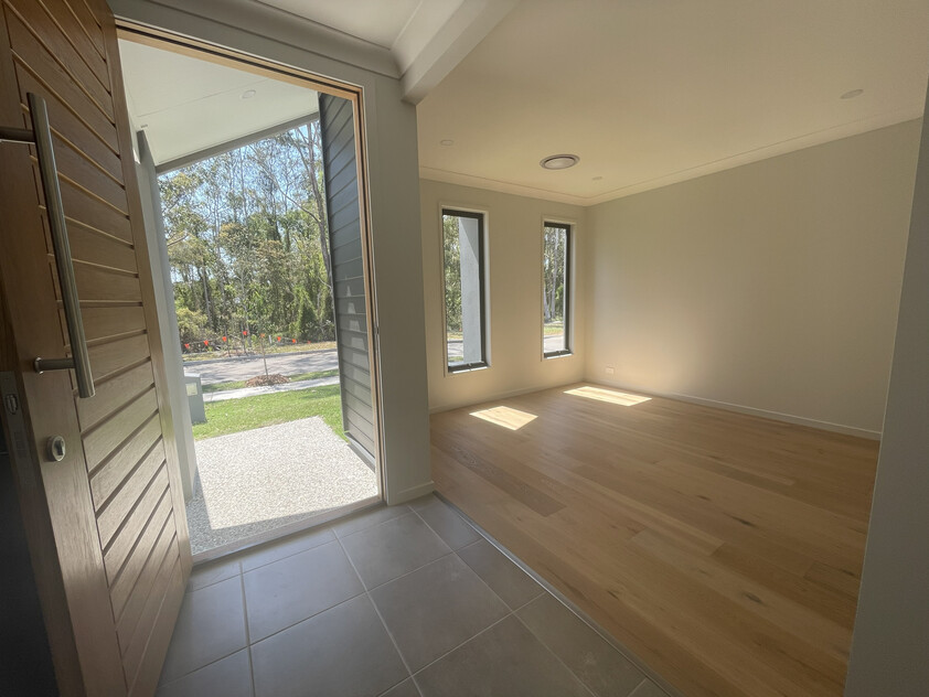 Pallara’s Premier Brand-New Home Privacy, Style & Comfort