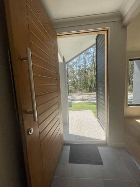 Pallara’s Premier Brand-New Home Privacy, Style & Comfort