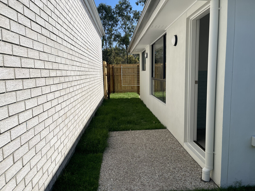 Pallara’s Premier Brand-New Home Privacy, Style & Comfort