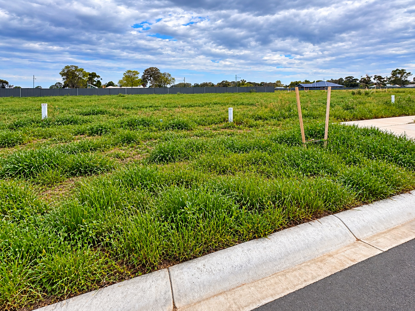 Build Your Dream Home - 687m² Titled Land in Southview Estate