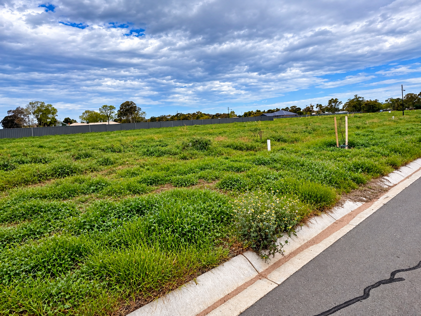 Build Your Dream Home - 687m² Titled Land in Southview Estate