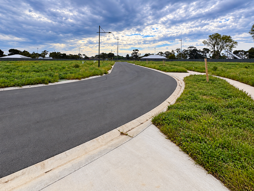 Build with the Park at Your Back Door, 814m² in Southview Estate