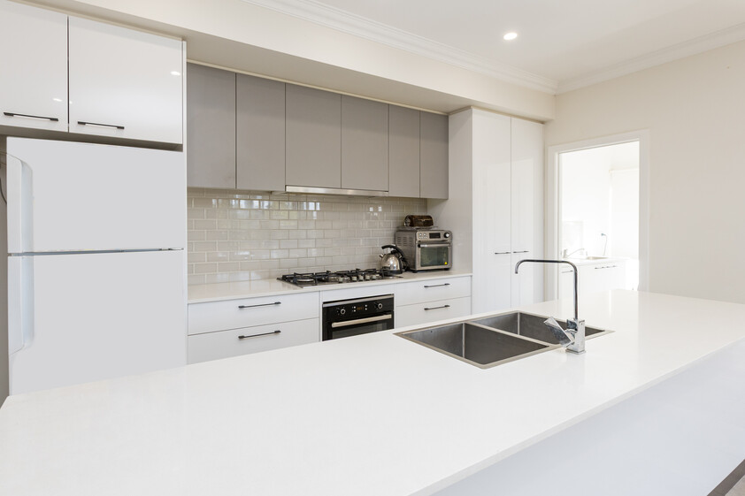 Stylish, Comfortable Living Close to the Murray River
