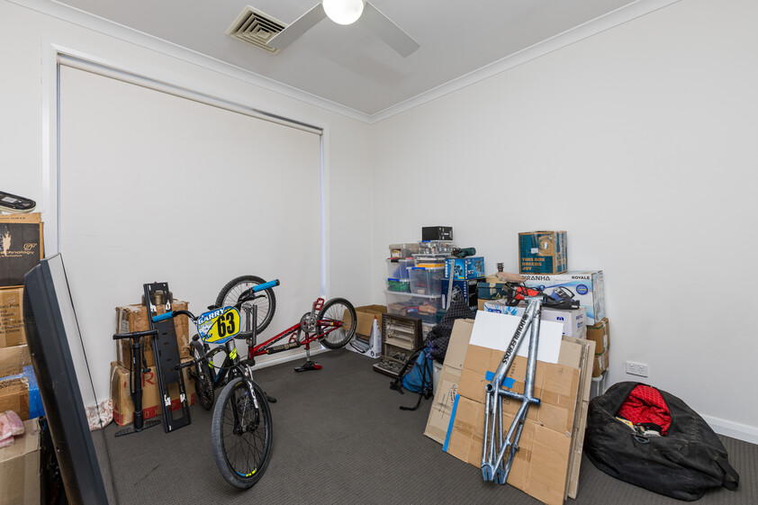 Stylish, Comfortable Living Close to the Murray River