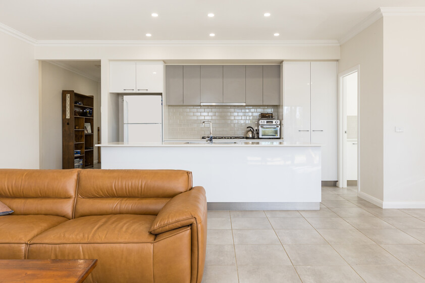 Stylish, Comfortable Living Close to the Murray River