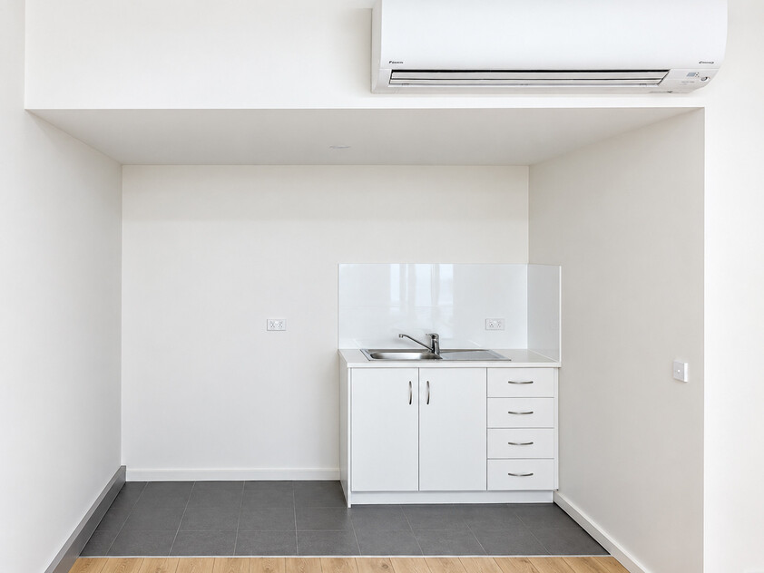 FANTASTIC BOUTIQUE OFFICE OR STUDIO