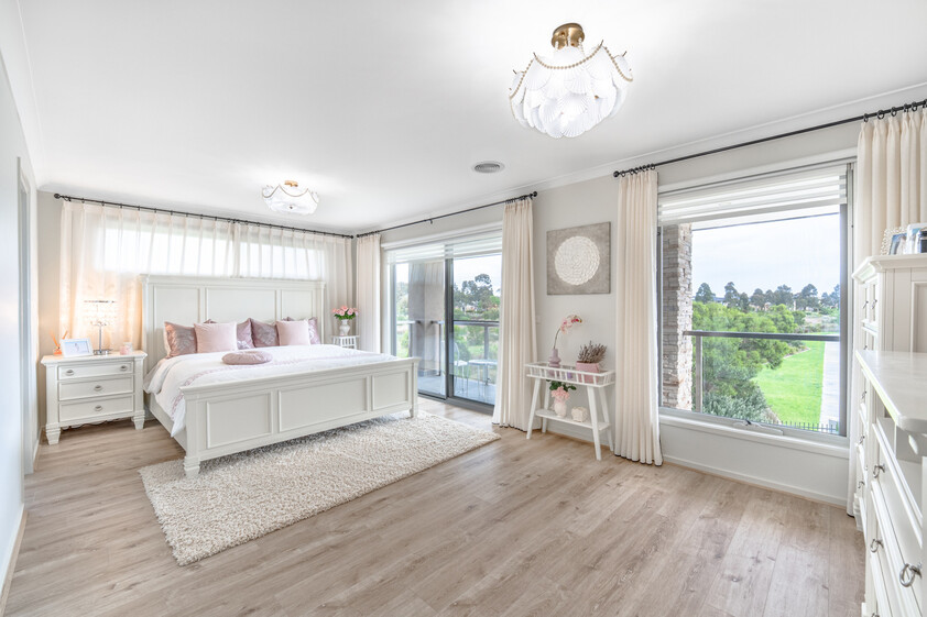 Rare 1,000sqm+ North-Facing Land - Wetland Park & Lake Lifestyle
