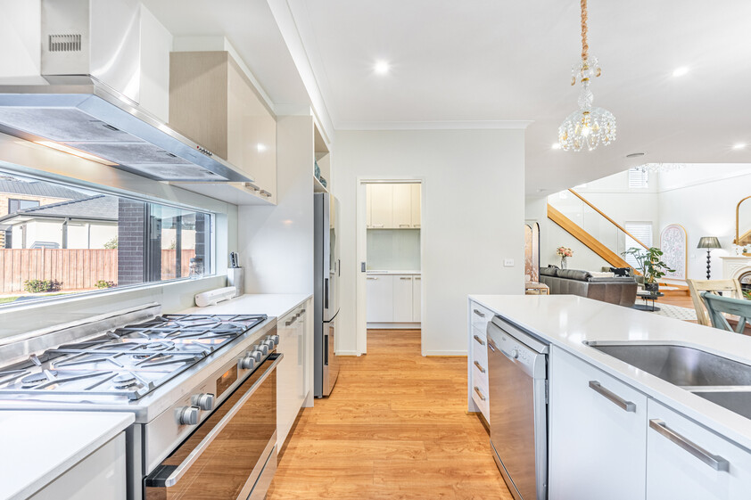 Rare 1,000sqm+ North-Facing Land - Wetland Park & Lake Lifestyle