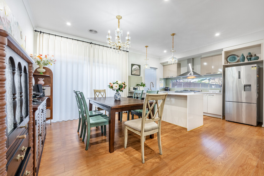 Rare 1,000sqm+ North-Facing Land - Wetland Park & Lake Lifestyle
