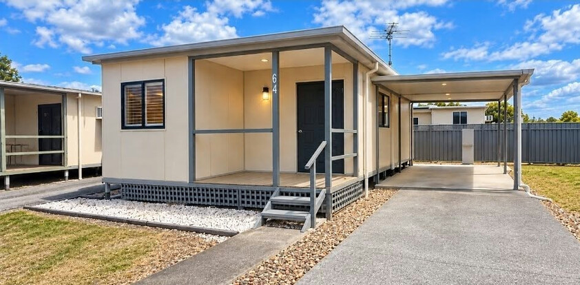 NO BOND... NO LOCK IN LEASE/CONTRACT... 40+ Living