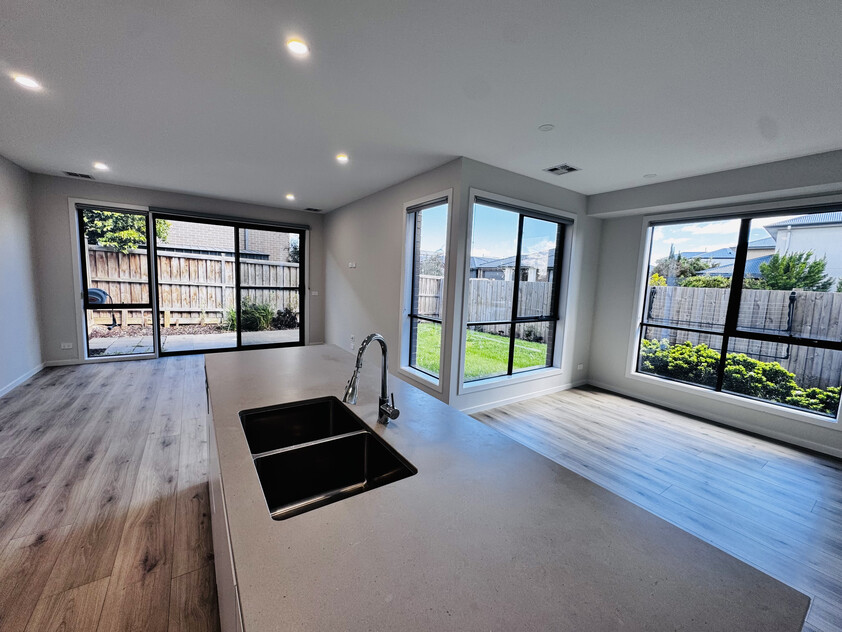 Premium 4-bedroom + study 3-Bath family home | Pet-friendly | Low-maintenance living | Veggie garden | Convenient location