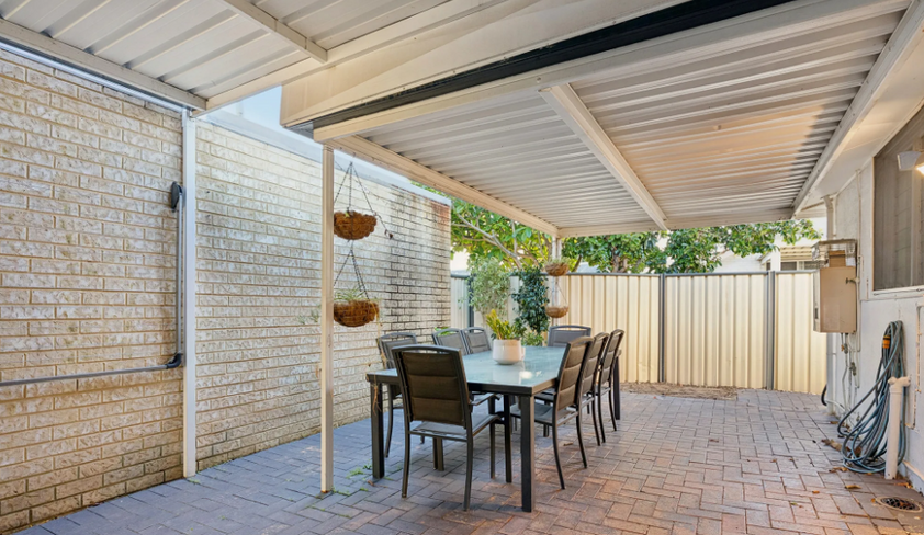 Fully furnished - close to city & airport