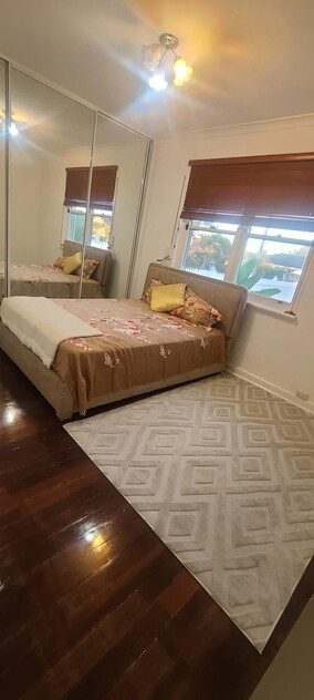 Fully furnished - close to city & airport