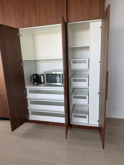 Highly Profitable Mobile Kitchen & Storage Upgrade Business floor plan