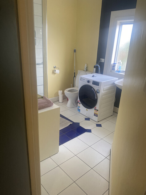 Funky furnished 3-Bedroom Apartment