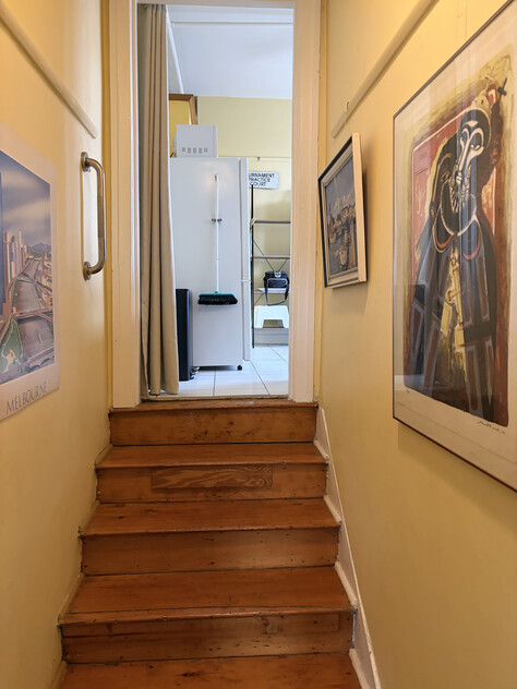 Funky furnished 3-Bedroom Apartment