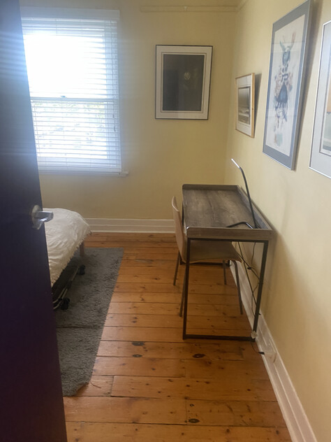Funky furnished 3-Bedroom Apartment