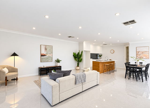 Luxury Family Home Close to the Beach
