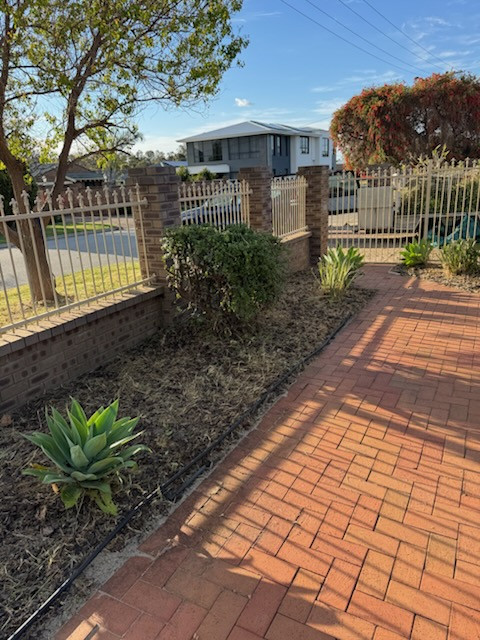 Large 6 x 3 House in Rossmoyne Senior High School Zone