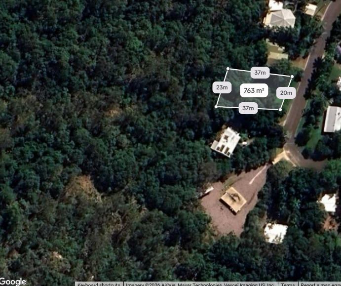 Peaceful 763m² Island Block Backing National Park