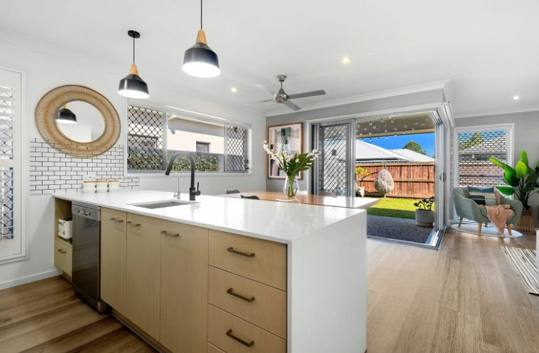 Modern family home in Brightwater, minutes from Sunshine Coasts best beaches, University, Hospitals.