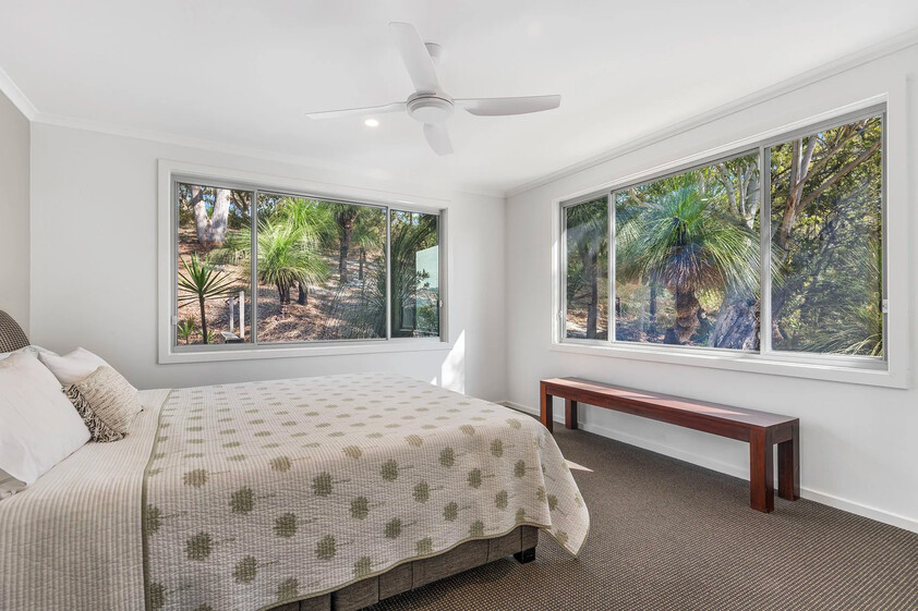 A Home in a Private Gated Beachside Estate - Near Laurieton - 40 min to Port Macquarie