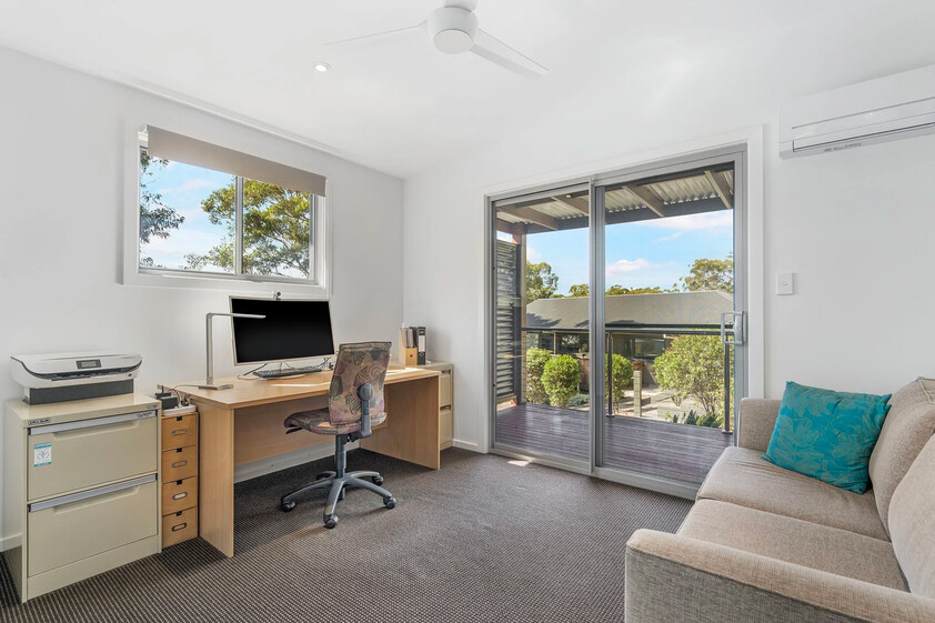 A Home in a Private Gated Beachside Estate - Near Laurieton - 40 min to Port Macquarie
