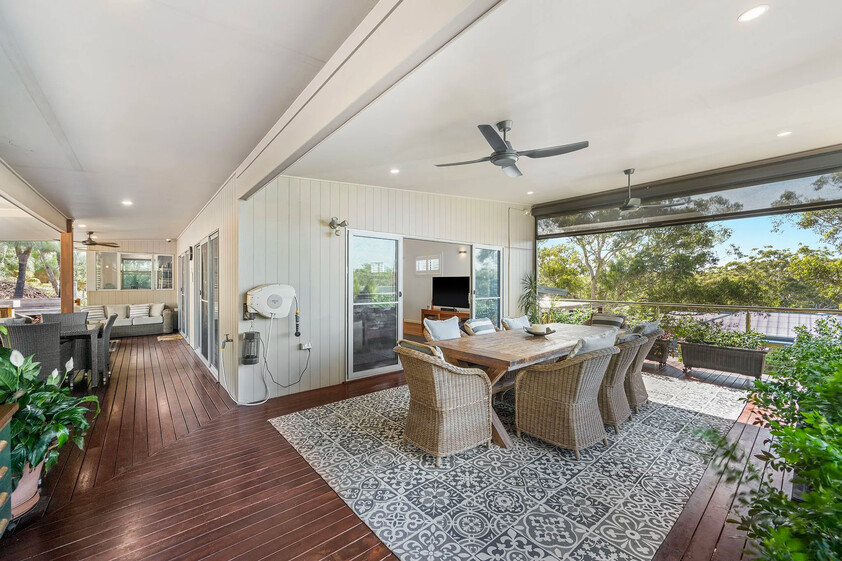 A Home in a Private Gated Beachside Estate - Near Laurieton - 40 min to Port Macquarie