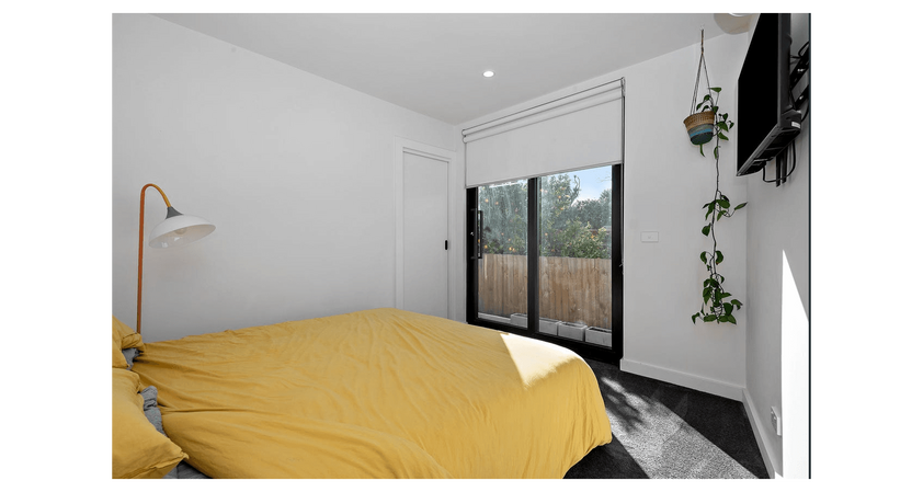 **Modern Beachside Living with Large Private Yard**