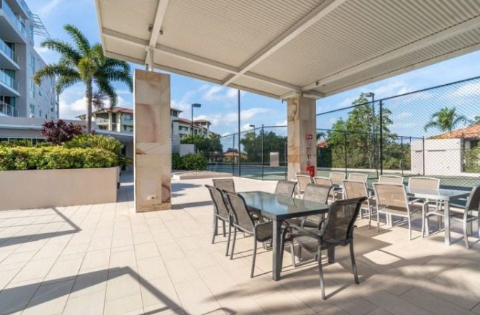 SHORT TERM ACCOMMODATION PELICAN WATERS CALOUNDRA
