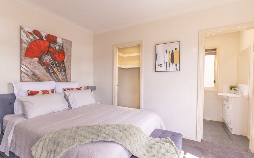 Fully Furnished Geelong West Home | 4 Bedrooms, 3 Bathrooms | 12-Month Lease
