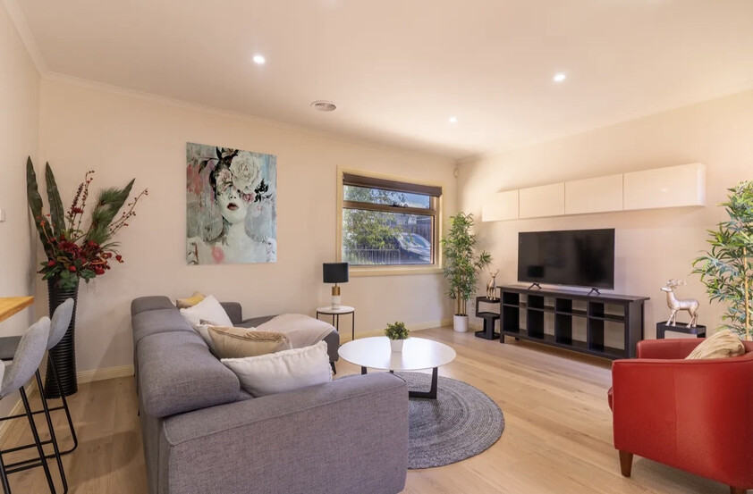 Fully Furnished Geelong West Home | 4 Bedrooms, 3 Bathrooms | 12-Month Lease