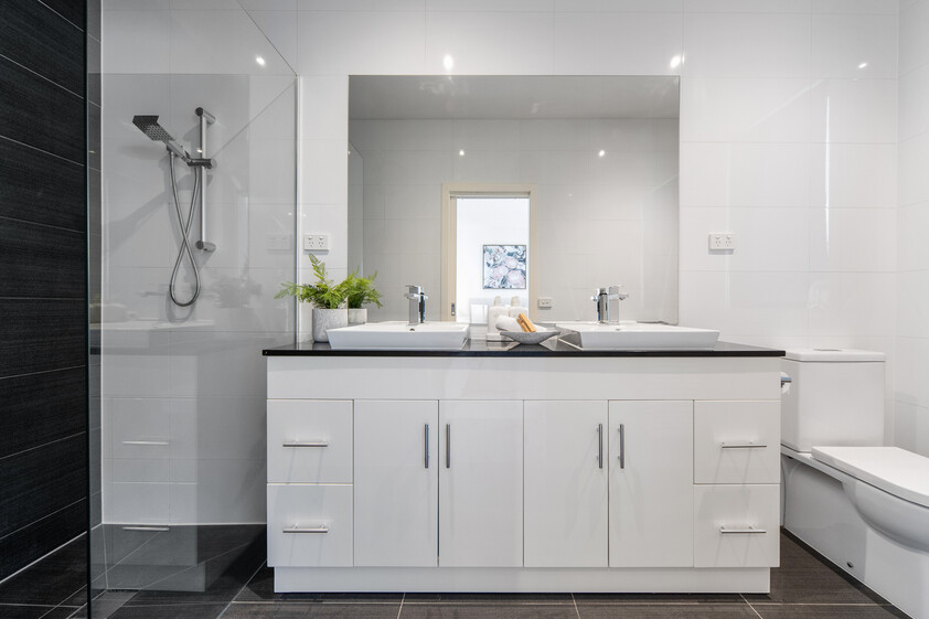 Family Space, Two Living Zones and a Prized School Zone