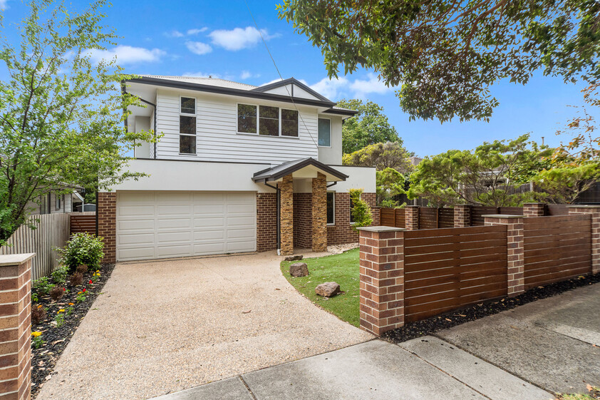 Family Space, Two Living Zones and a Prized School Zone