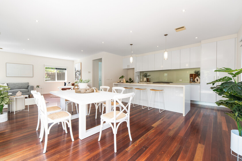 Family Space, Two Living Zones and a Prized School Zone