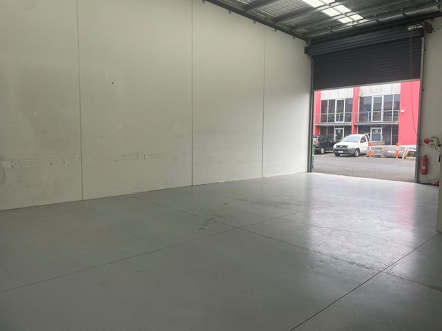14/35 Taunton Drive, Cheltenham warehouse for Lease