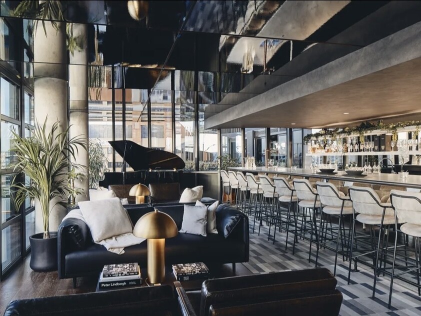 New Luxurious Apartment