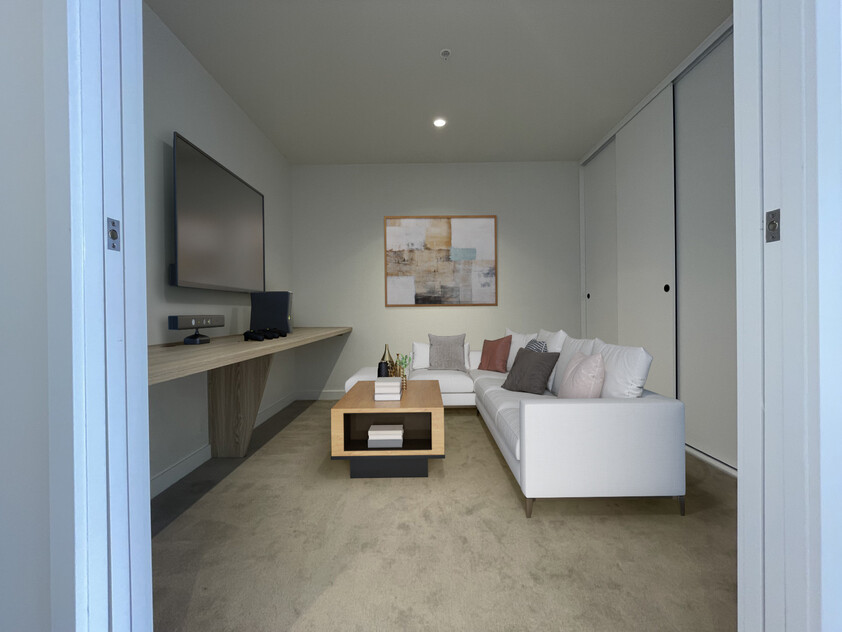 New Luxurious Apartment
