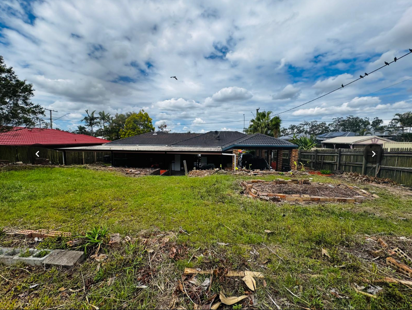 Spacious Family Home in a Popular Collingwood Park - Set on a Large Block with Further Potential