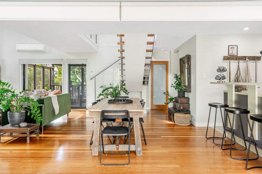 Earthy and Elegant - Seaside Home.