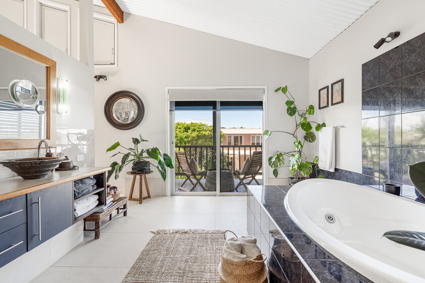 Earthy and Elegant - Seaside Home.
