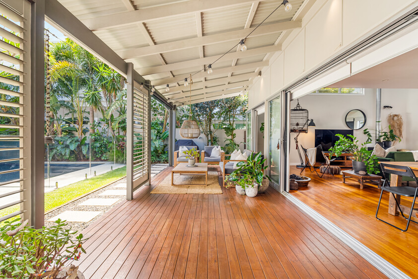 Earthy and Elegant - Seaside Home.