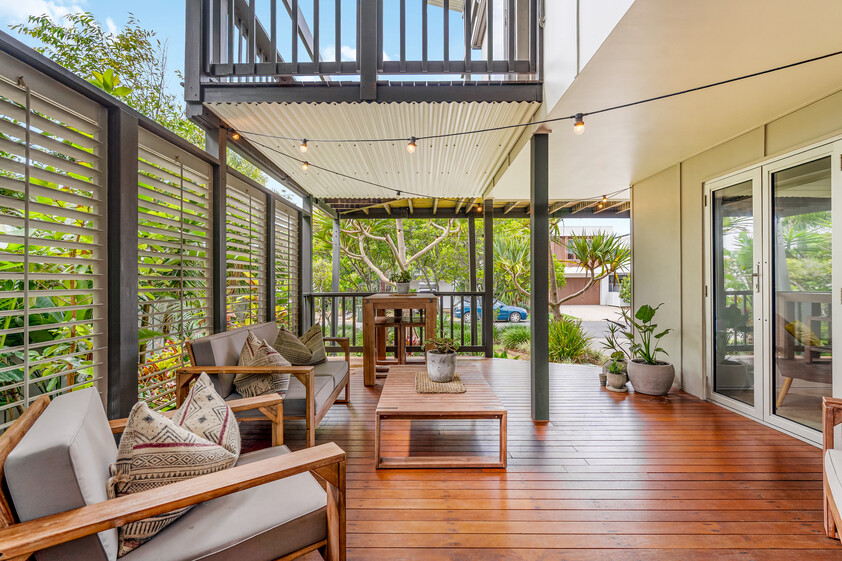 Earthy and Elegant - Seaside Home.