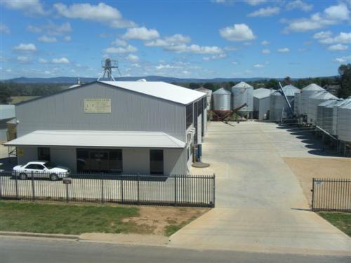 COWRA SEED & GRAIN - WELL ESTABLISHED BUSINESS - BEING SOLD FREEHOLD