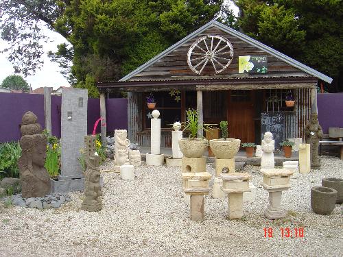 GARDEN AT LITHGOW - LANDSCAPE & PRODUCE SUPPLIES - ESTABLISHED 26 YEARS WITH EXCELLENT REPUTATION
