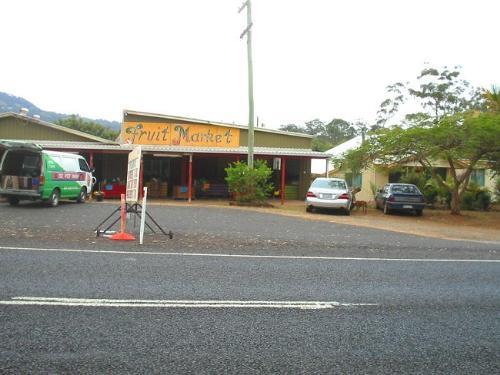 Frohloff's Fruit Barn