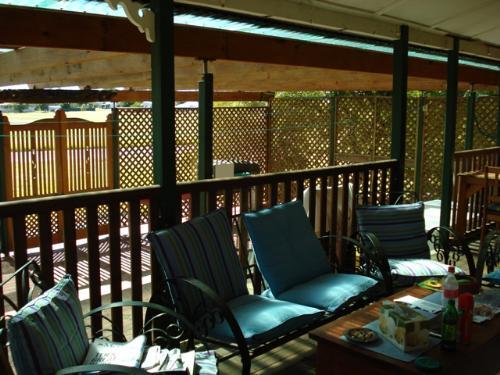 QUEENSLANDER SET ON TWO BLOCKS -