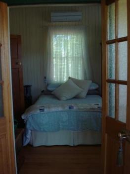 QUEENSLANDER SET ON TWO BLOCKS -